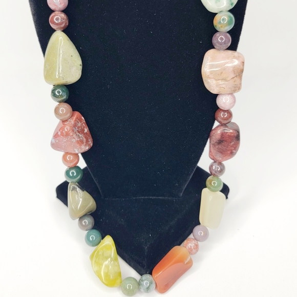 Multicolor Chunky Glass Stone 25" Beaded Toggle Fastener Necklace - Picture 3 of 8